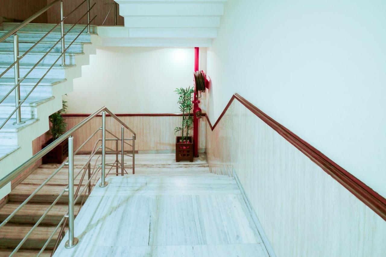 Collection O 2521 Hotel The Vinayak Gwalior Exterior photo