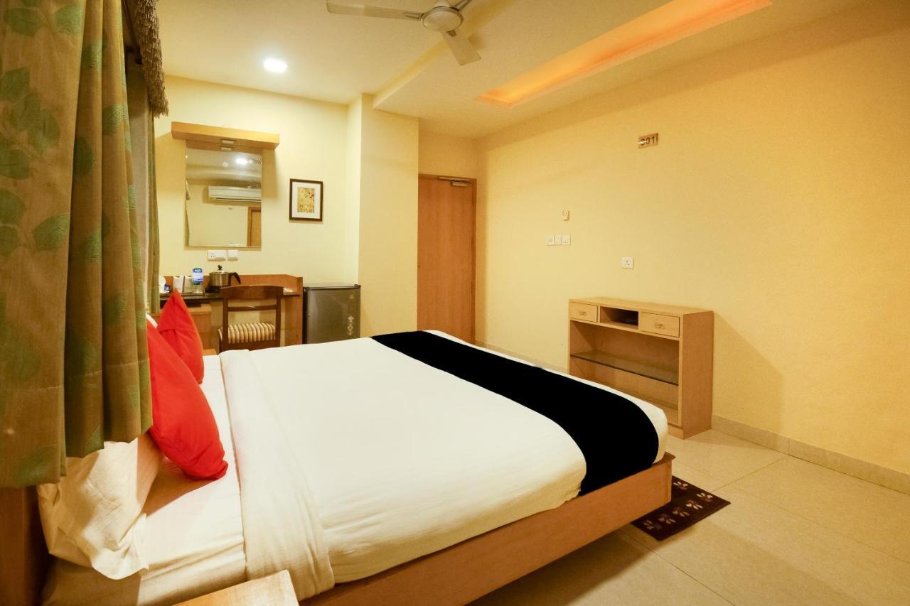 Collection O 2521 Hotel The Vinayak Gwalior Exterior photo