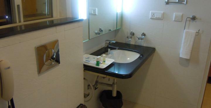 Collection O 2521 Hotel The Vinayak Gwalior Exterior photo
