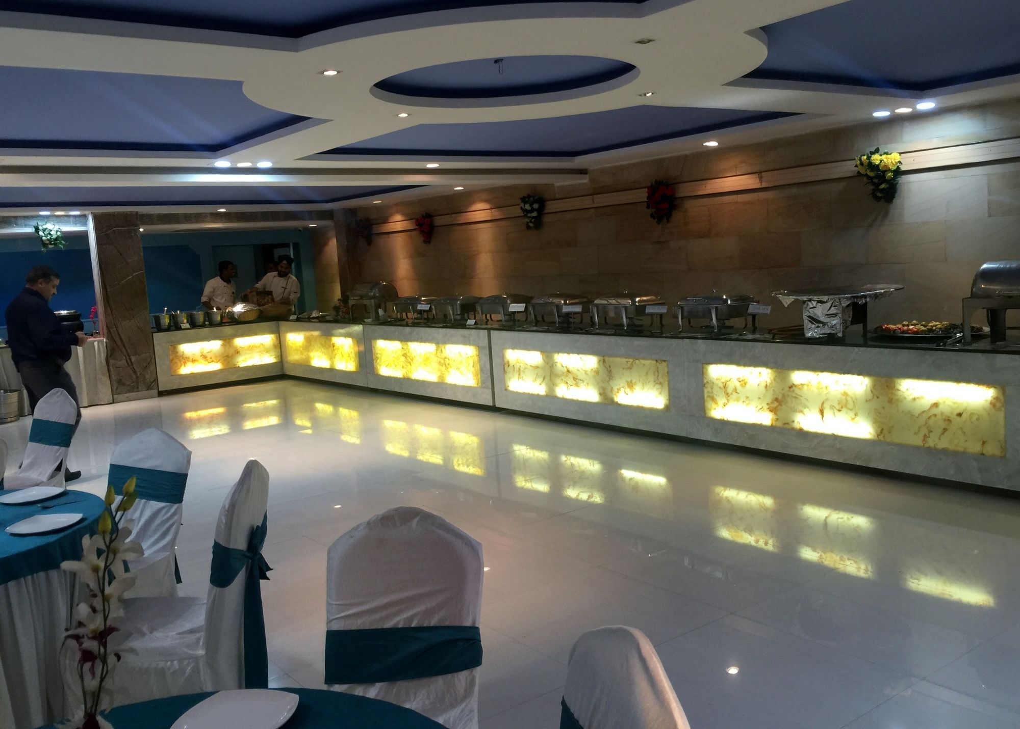 Collection O 2521 Hotel The Vinayak Gwalior Exterior photo